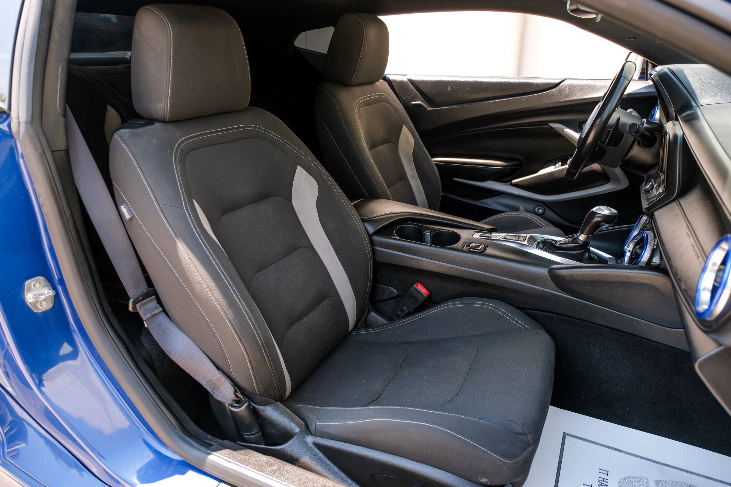 Used 2021 Chevrolet Camaro LT image 30