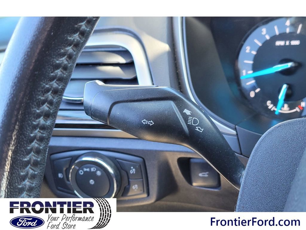 Used 2016 Ford Fusion SE w/ Equipment Group 202A image 21