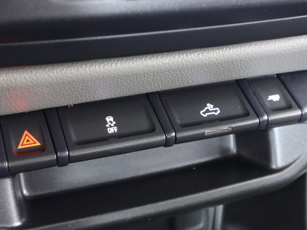 Used 2018 Chevrolet Colorado W/T w/ WT Convenience Package image 20