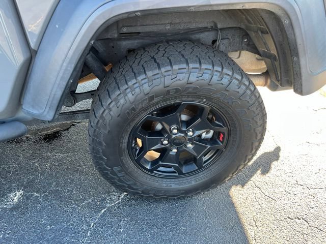 Used 2020 Jeep Gladiator Sport w/ Quick Order Package 24S AWD/4WD image 34