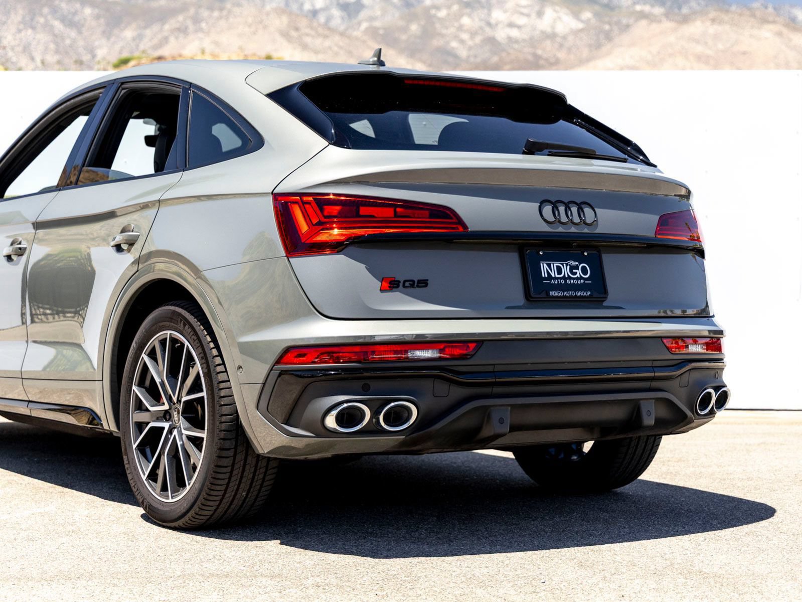Used 2023 Audi SQ5 Prestige w/ Prestige Package AWD/4WD image 5