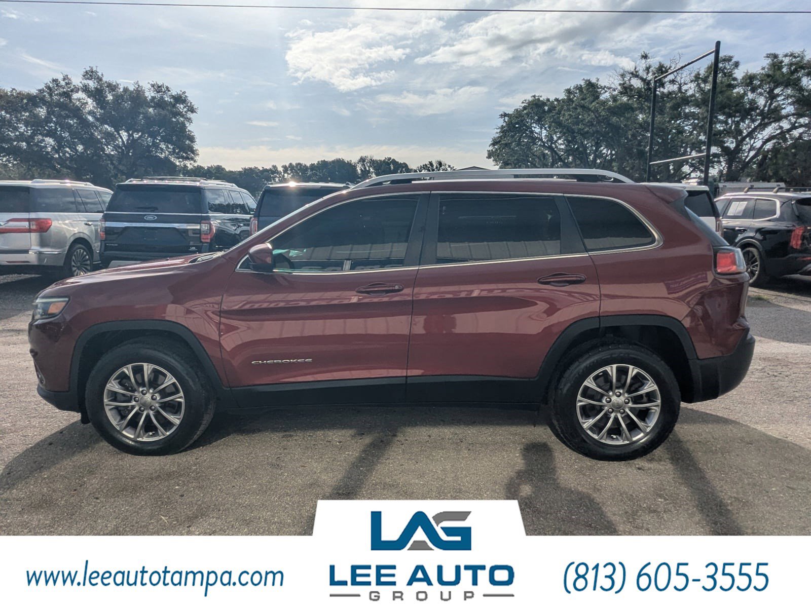 Used 2019 Jeep Cherokee Latitude Plus image 7
