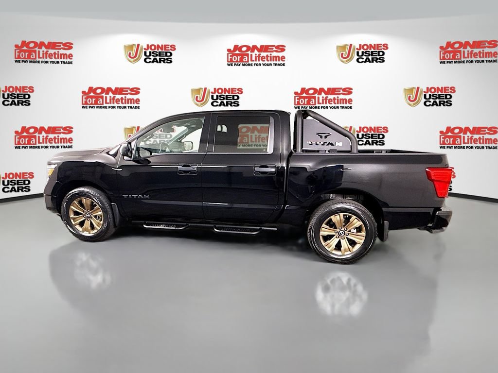 Certified 2024 Nissan Titan SV w/ SV Bronze Edition Package AWD/4WD image 14