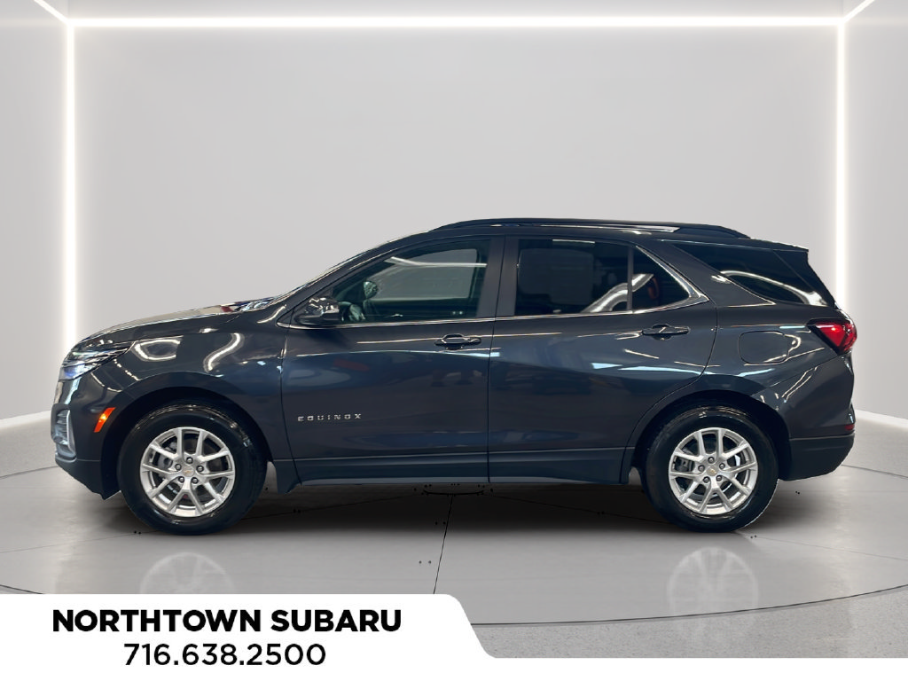 Used 2023 Chevrolet Equinox LT AWD/4WD image 2