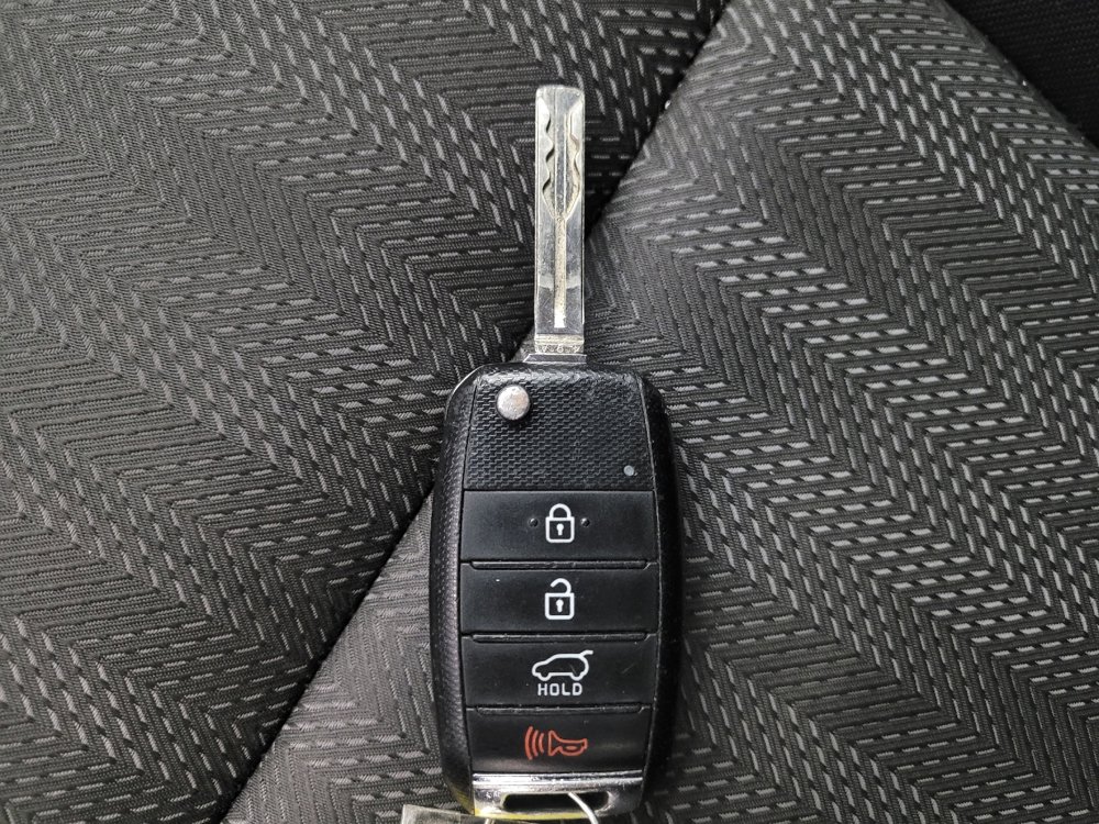 Used 2019 Kia Sportage LX image 32