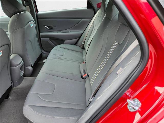 New 2025 Hyundai Elantra Sport image 13