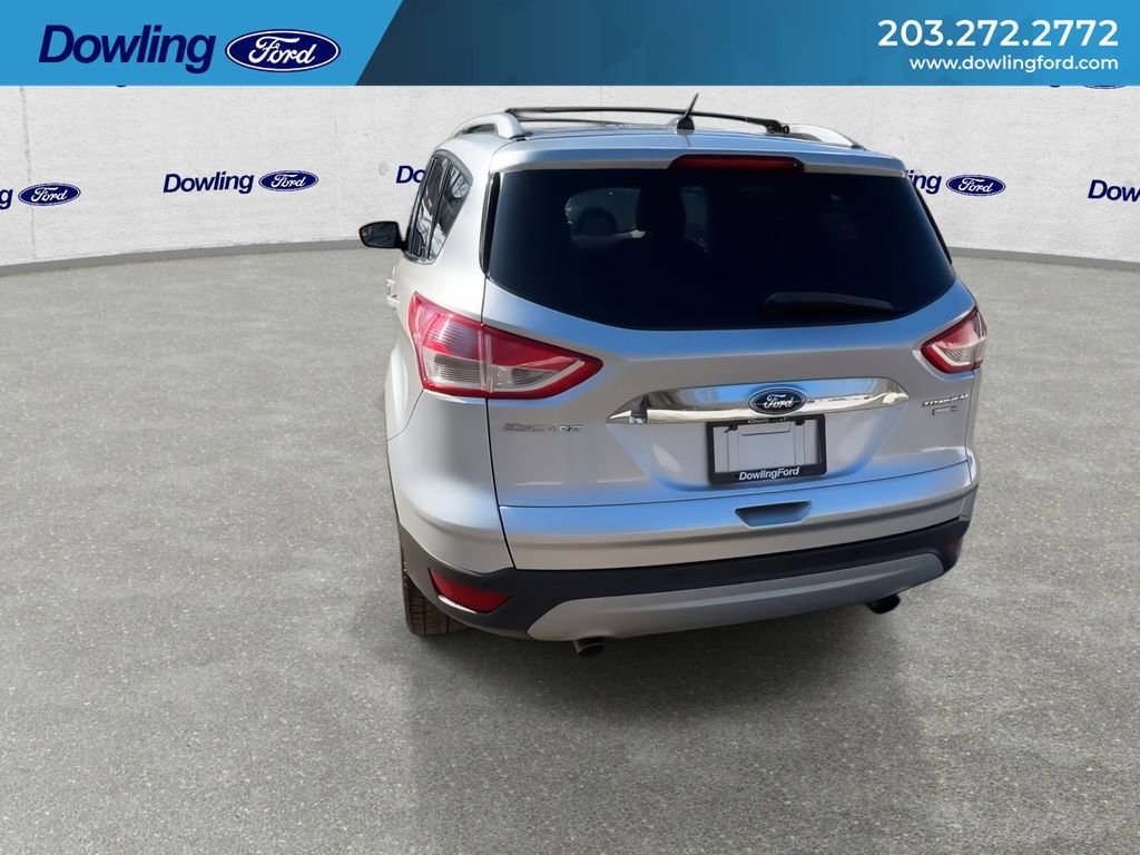 Used 2015 Ford Escape Titanium image 2