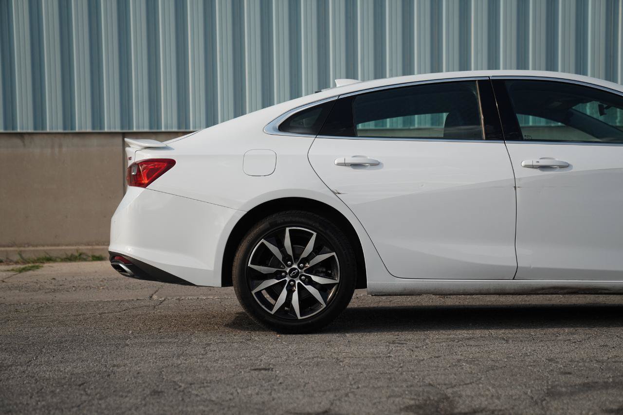 Used 2022 Chevrolet Malibu RS FWD image 7