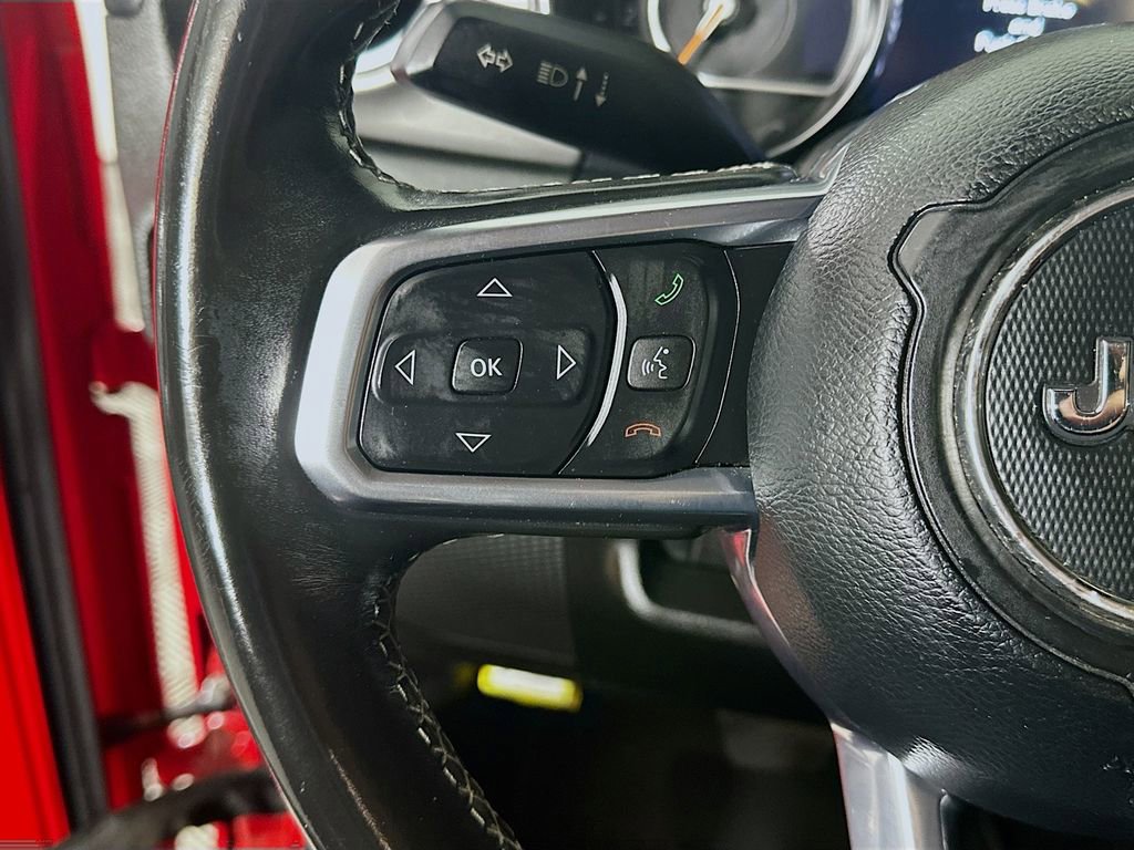 Used 2019 Jeep Wrangler Unlimited Sahara image 26