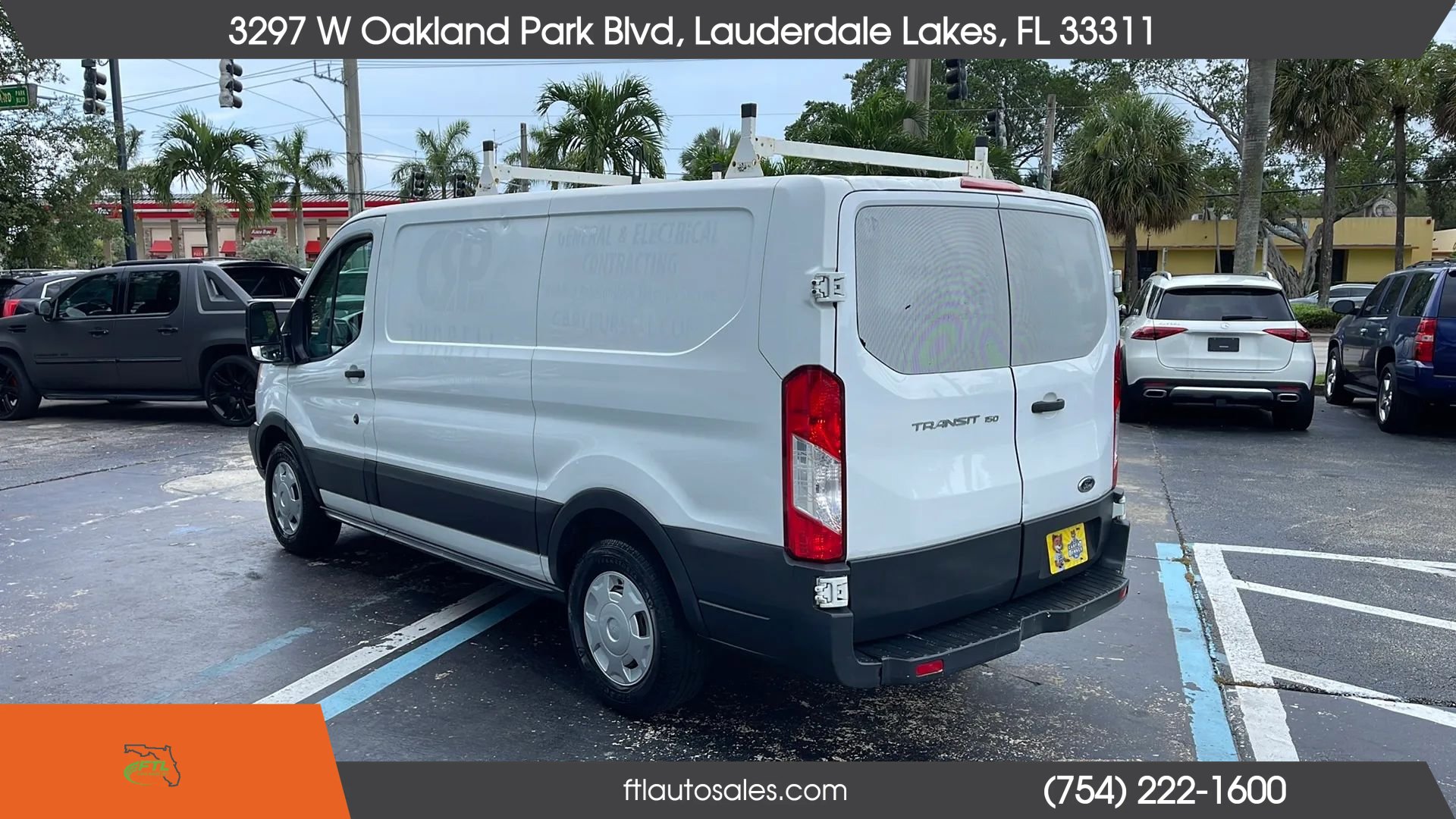 Used 2015 Ford Transit 150 130 Low Roof w/ Exterior Upgrade Package RWD image 7