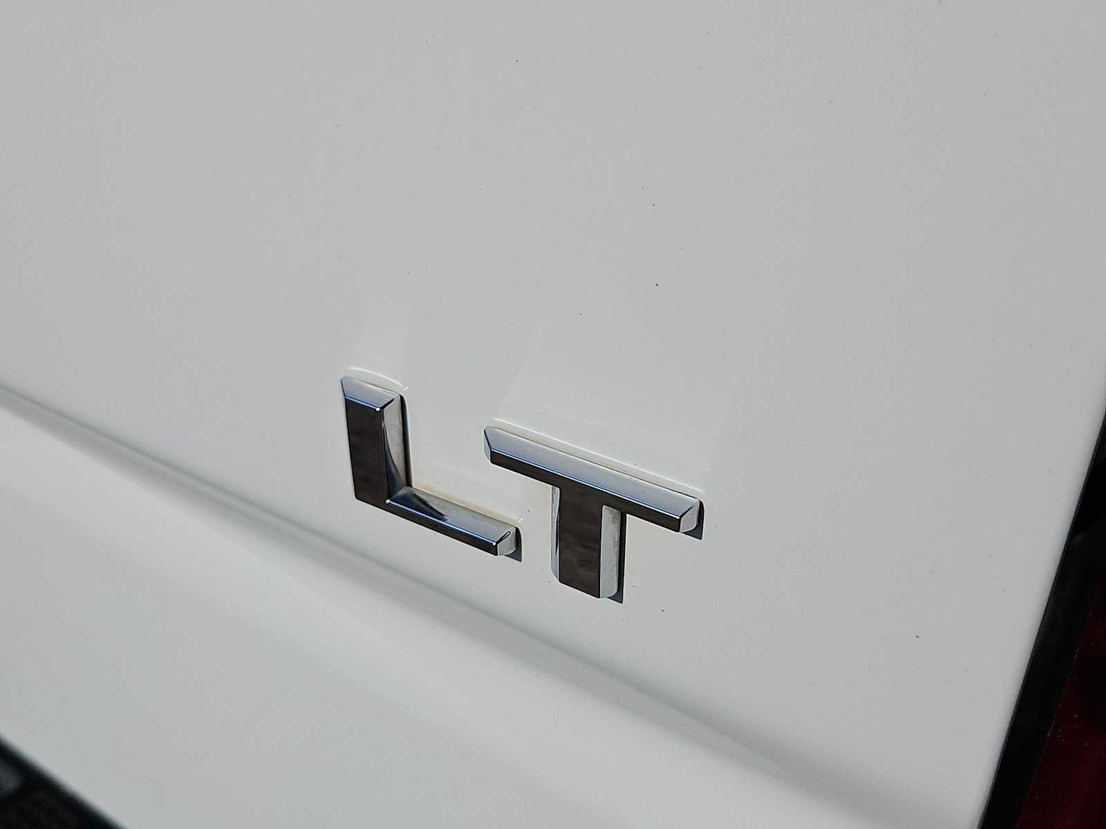 Used 2019 Chevrolet Silverado 1500 LT w/ Texas Edition AWD/4WD image 11