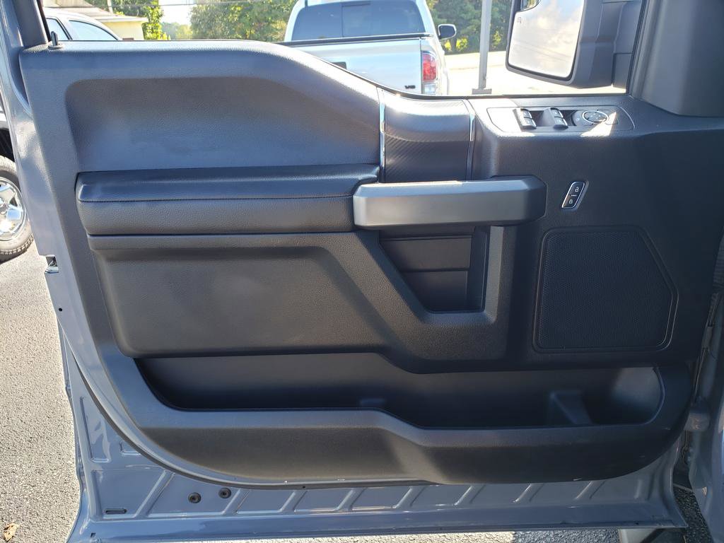 Used 2019 Ford F150 XLT w/ Equipment Group 302A Luxury image 10