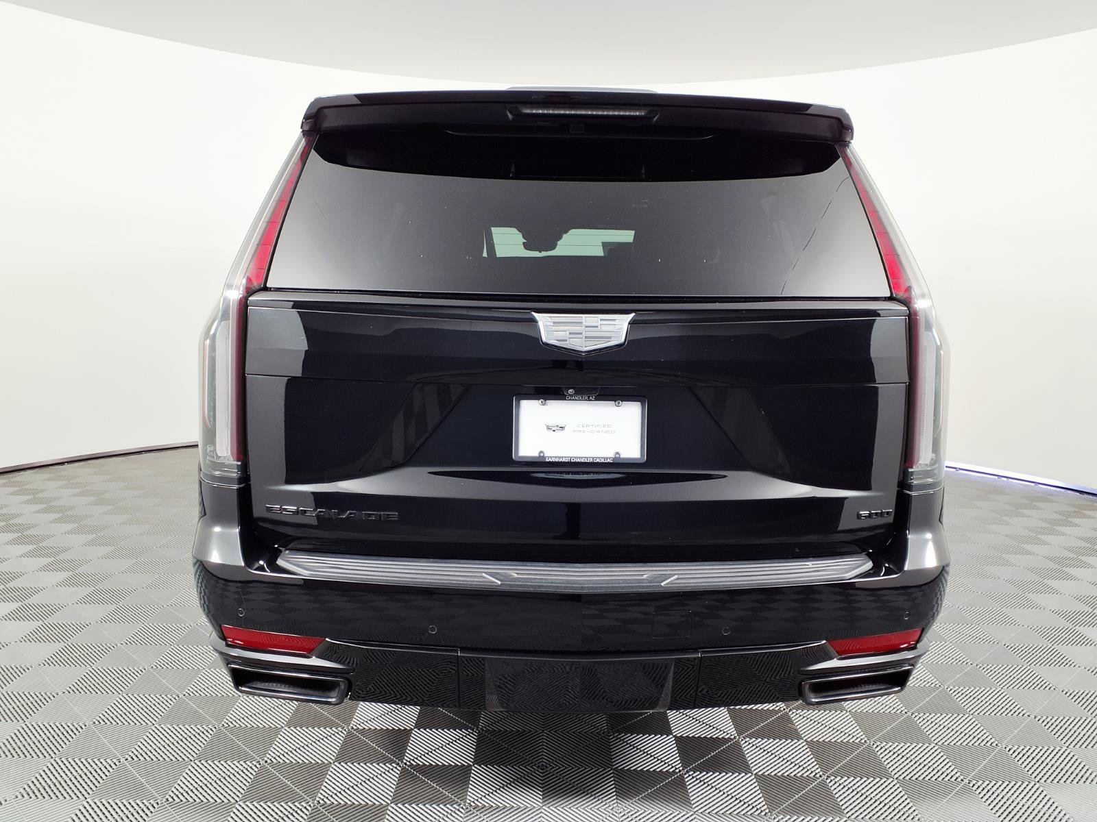 Certified 2023 Cadillac Escalade ESV Sport Platinum w/ LPO, ONYX Package AWD/4WD image 5