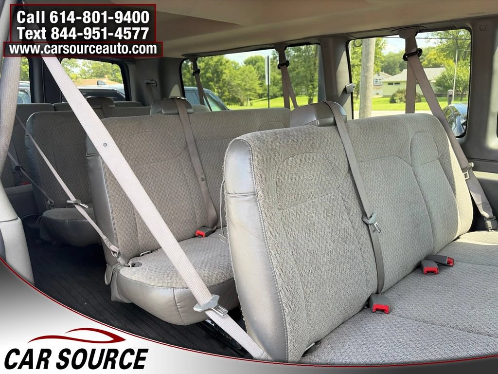 Used 2023 GMC Savana 3500 LS RWD image 26