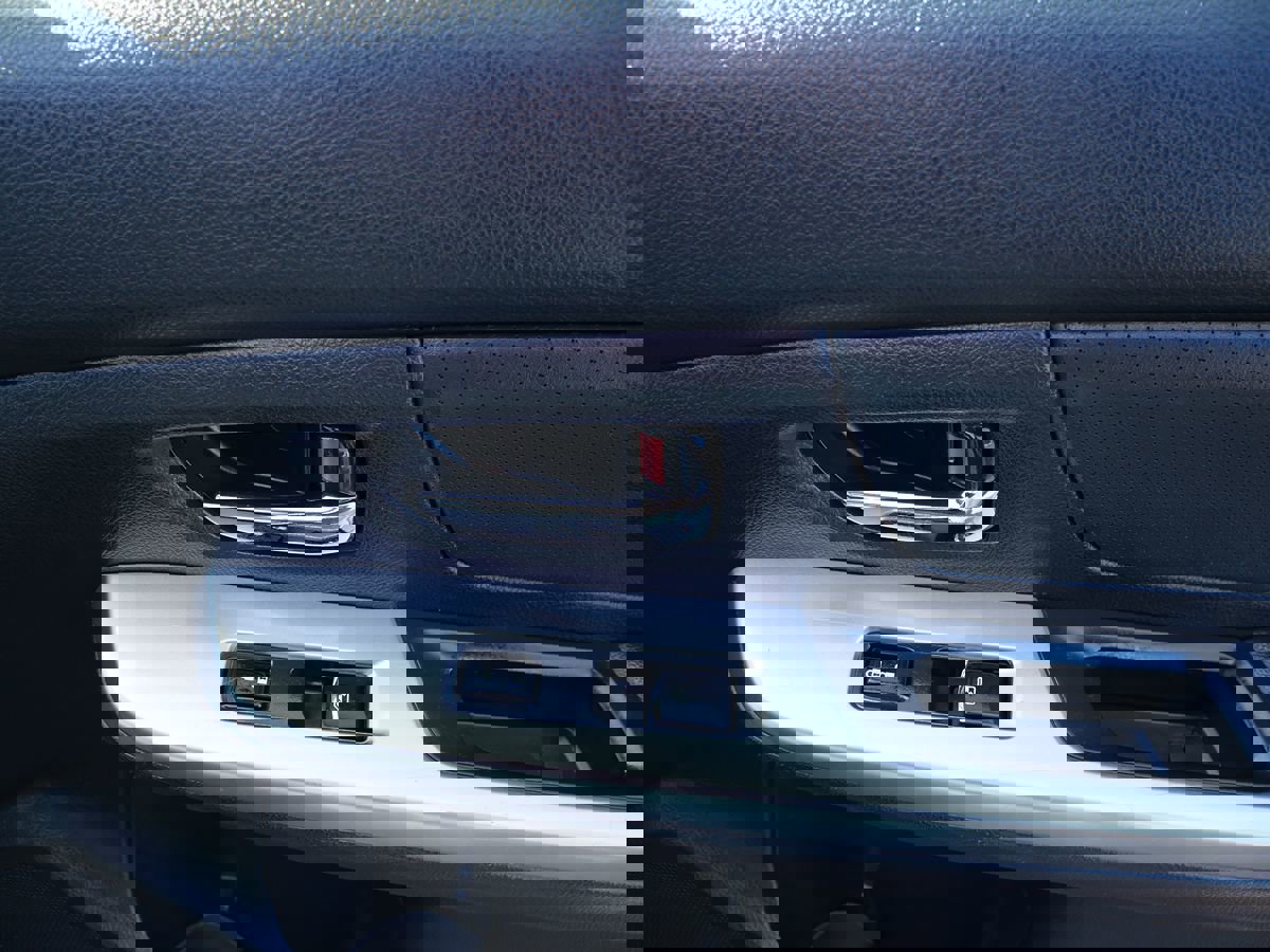 Used 2016 Subaru Crosstrek 2.0i Limited image 18