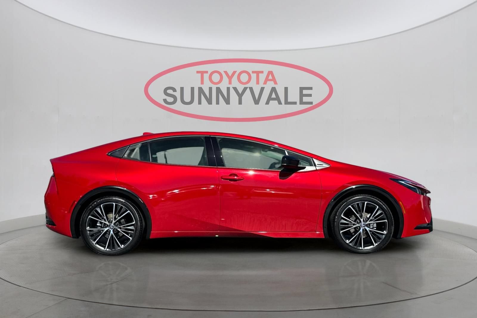 Certified 2024 Toyota Prius XLE FWD image 10