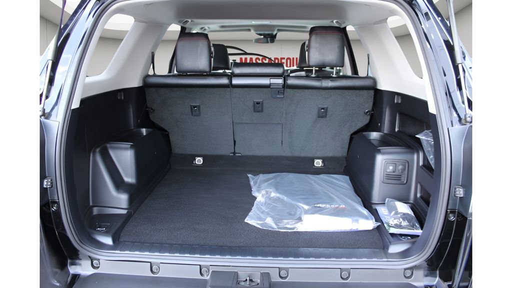 Certified 2024 Toyota 4Runner TRD Off-Road Premium w/ Off Road Premium Plus Package image 2