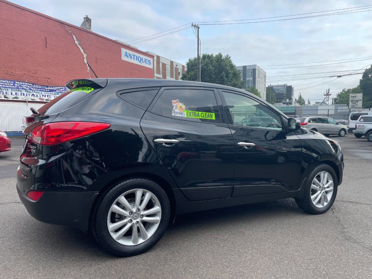 Used 2012 Hyundai Tucson Limited w/ Premium Pkg image 9