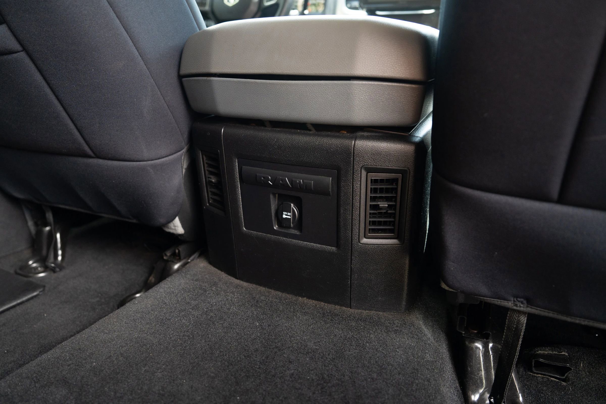 Used 2017 RAM 3500 Tradesman w/ Chrome Appearance Group image 23