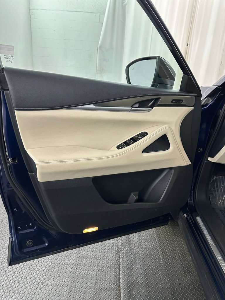 Used 2024 INFINITI QX60 Luxe AWD/4WD image 8