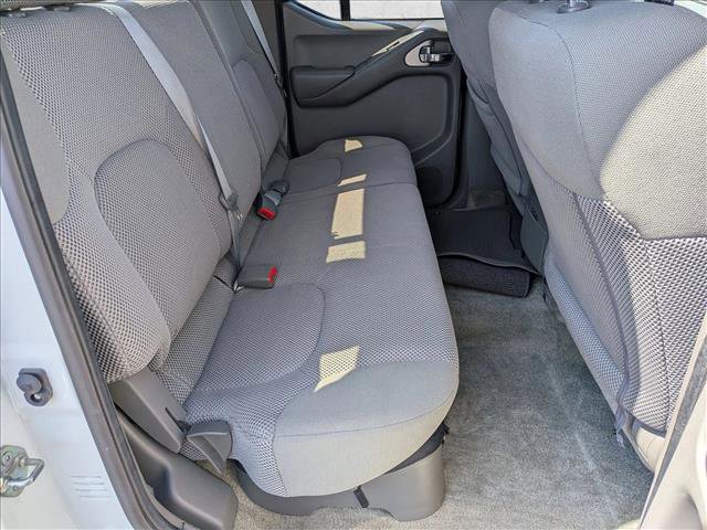 Used 2016 Nissan Frontier SV AWD/4WD image 18
