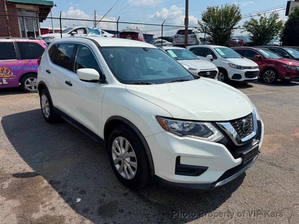 Used 2018 Nissan Rogue S FWD image 3