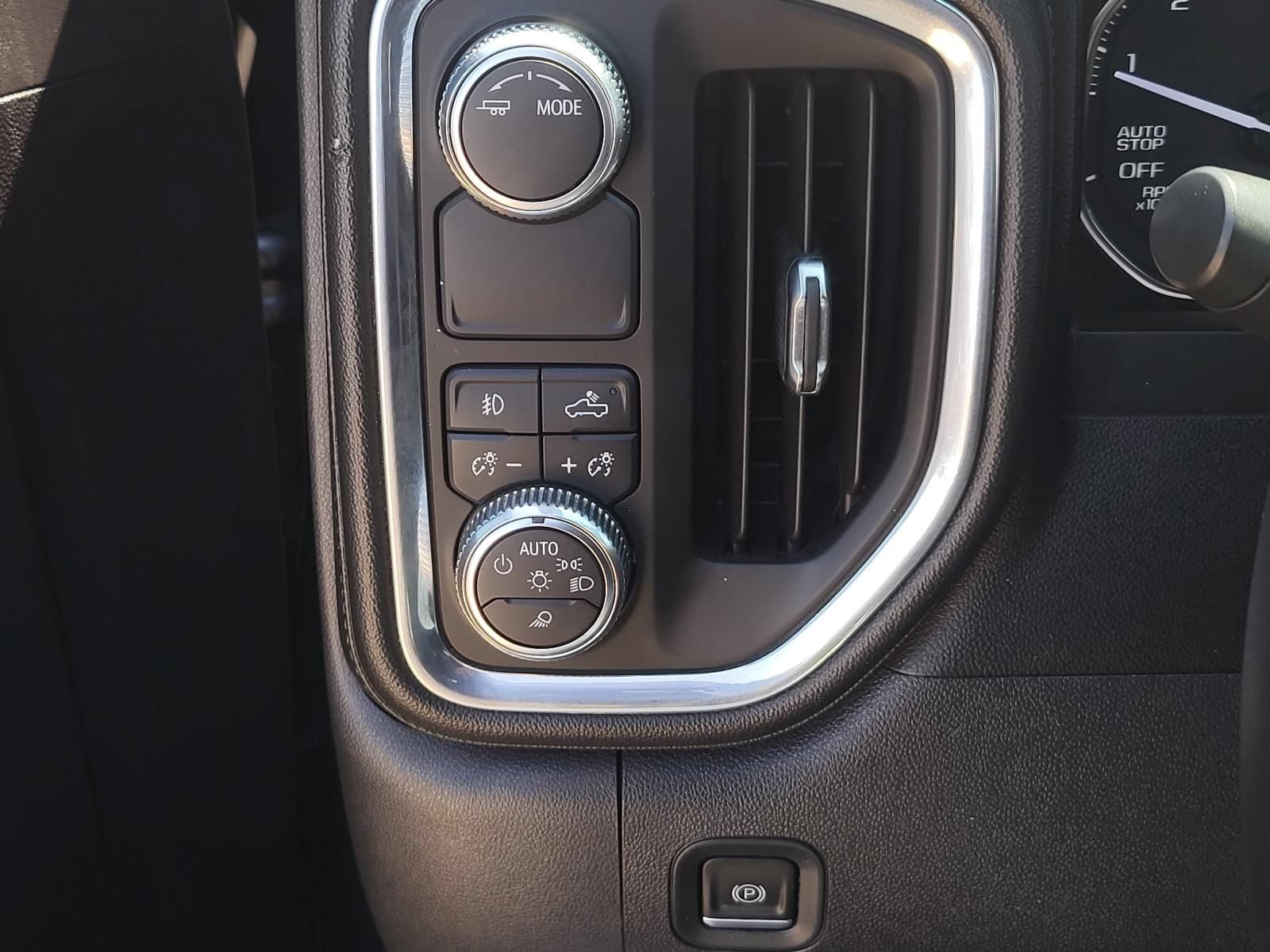 Used 2021 GMC Sierra 1500 SLT RWD image 21