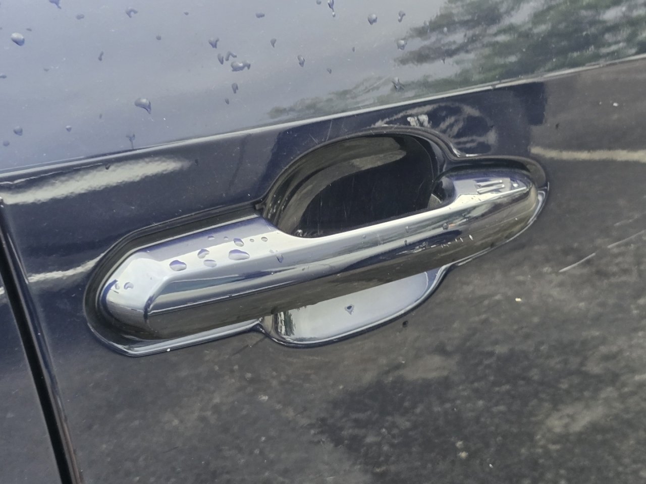 Used 2022 Toyota RAV4 XLE AWD/4WD image 18