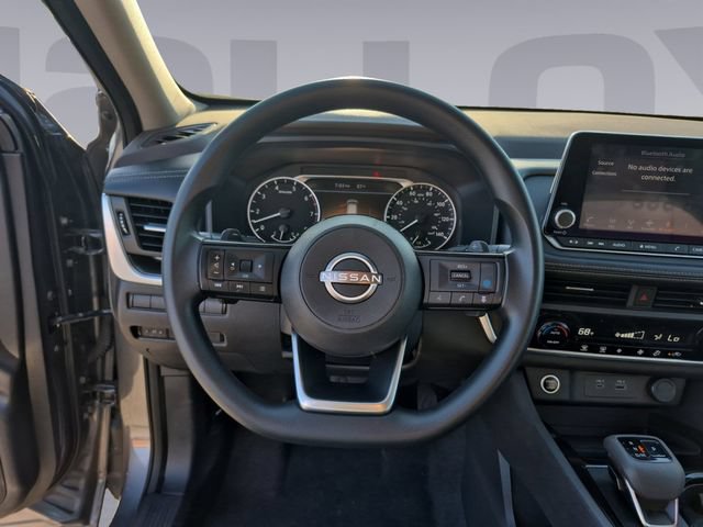 Used 2023 Nissan Rogue SV AWD/4WD image 13