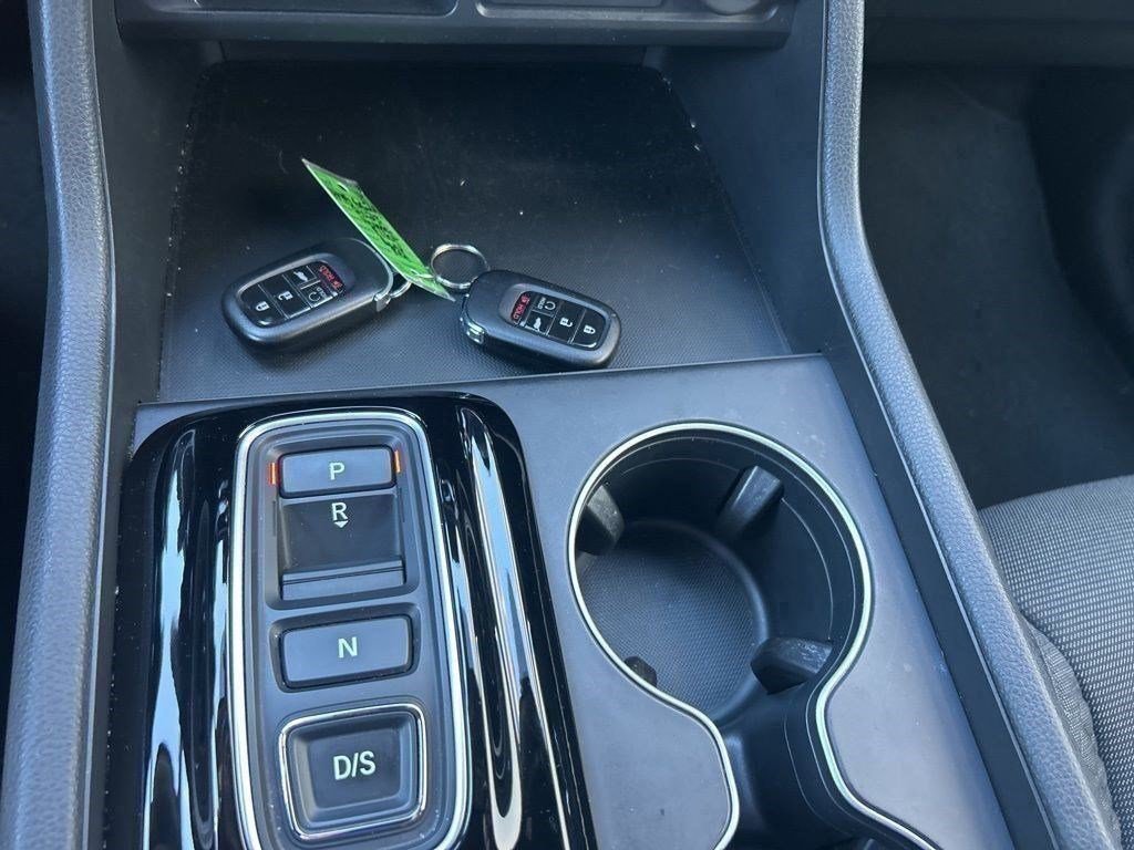 Used 2023 Honda Pilot Sport image 15