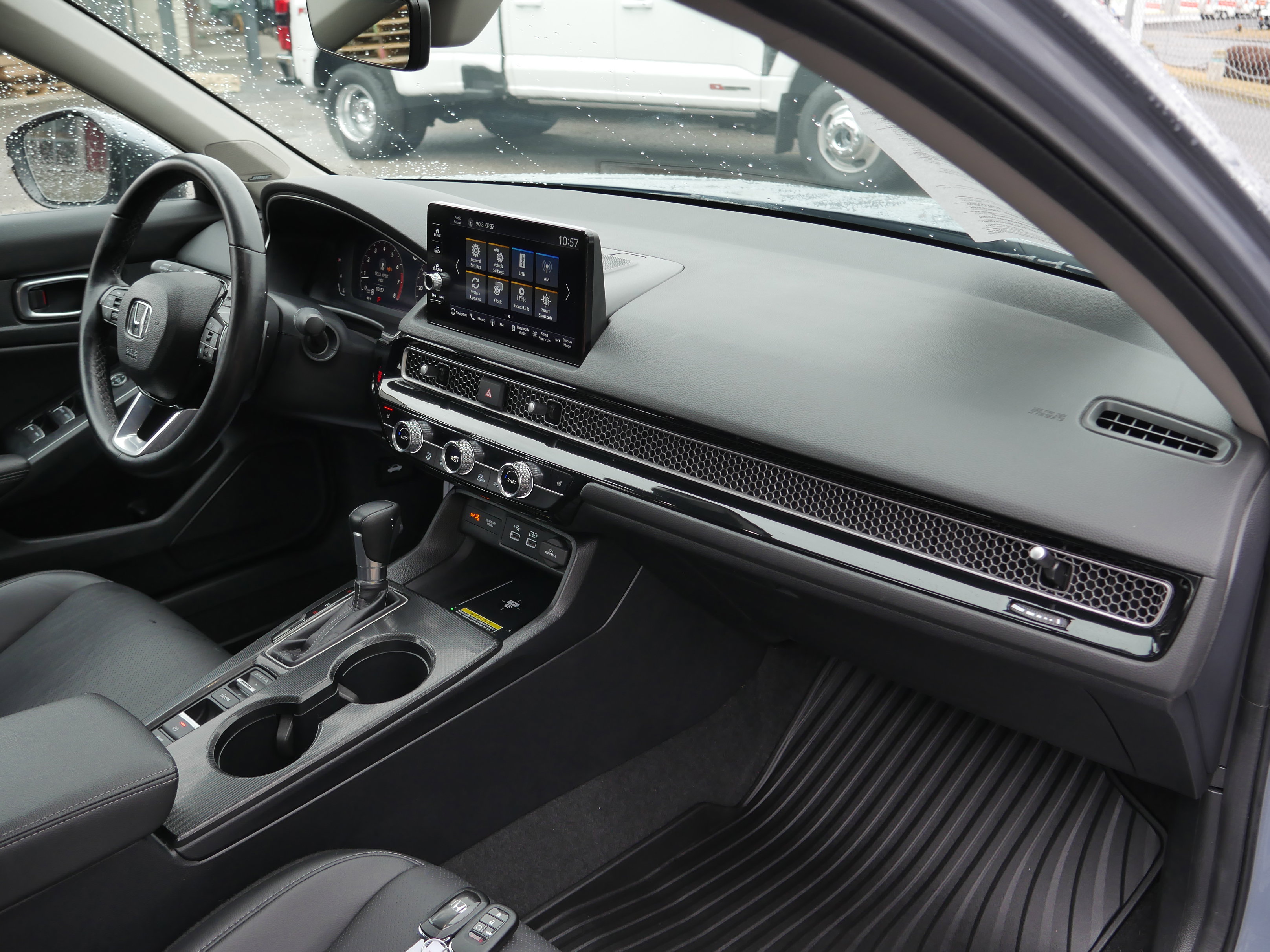 Used 2023 Honda Civic Touring image 22