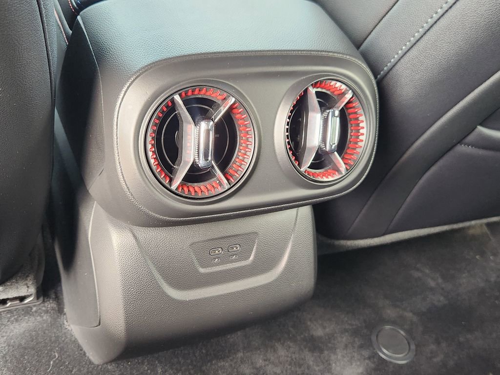 New 2025 Chevrolet Blazer EV RS image 32