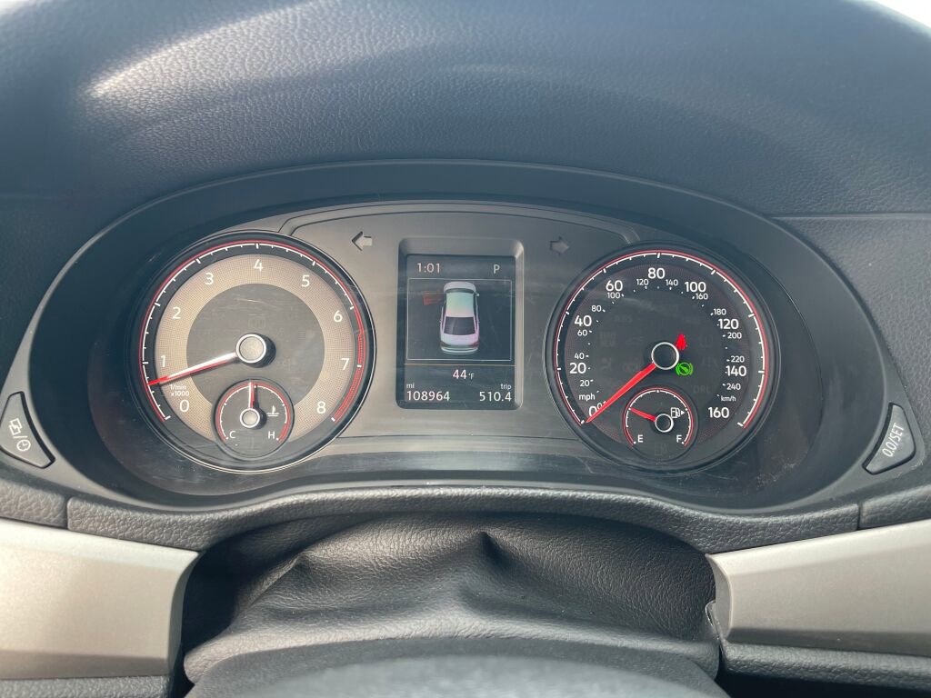 Used 2020 Volkswagen Passat 2.0T SE image 15