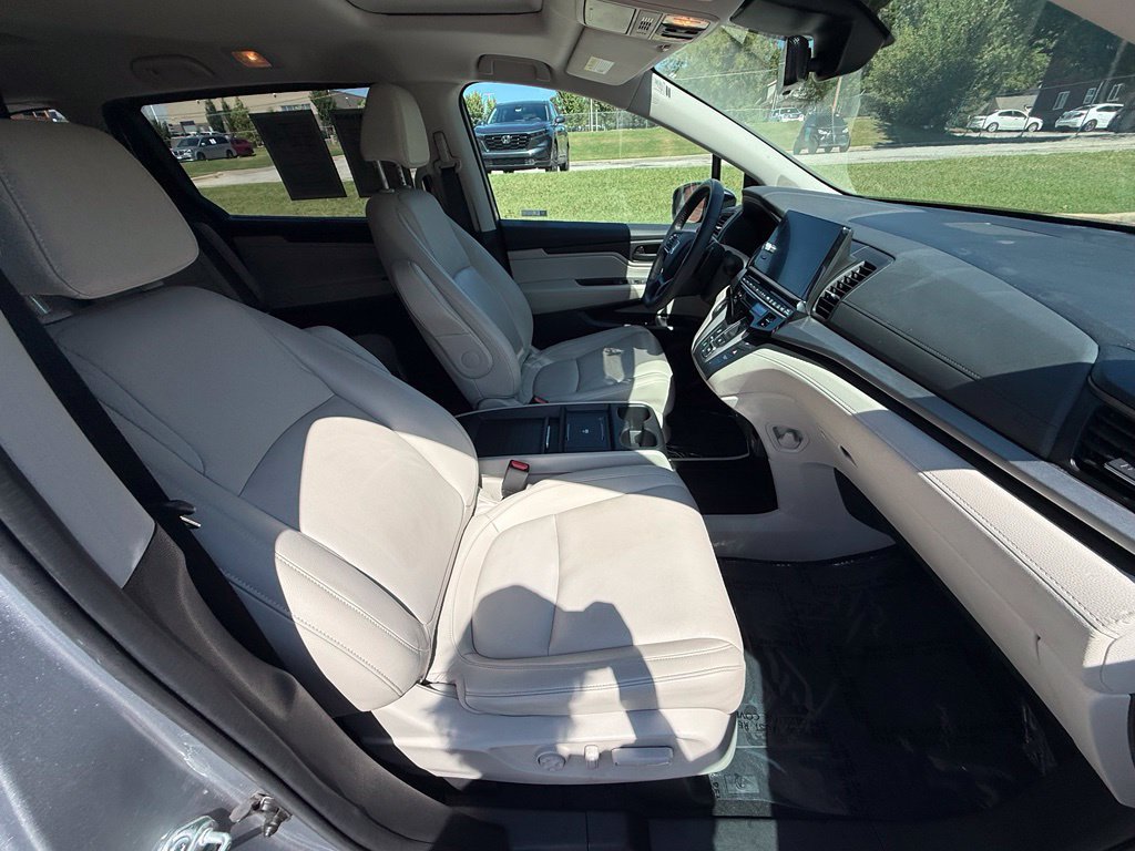 Used 2025 Honda Odyssey EX-L image 40