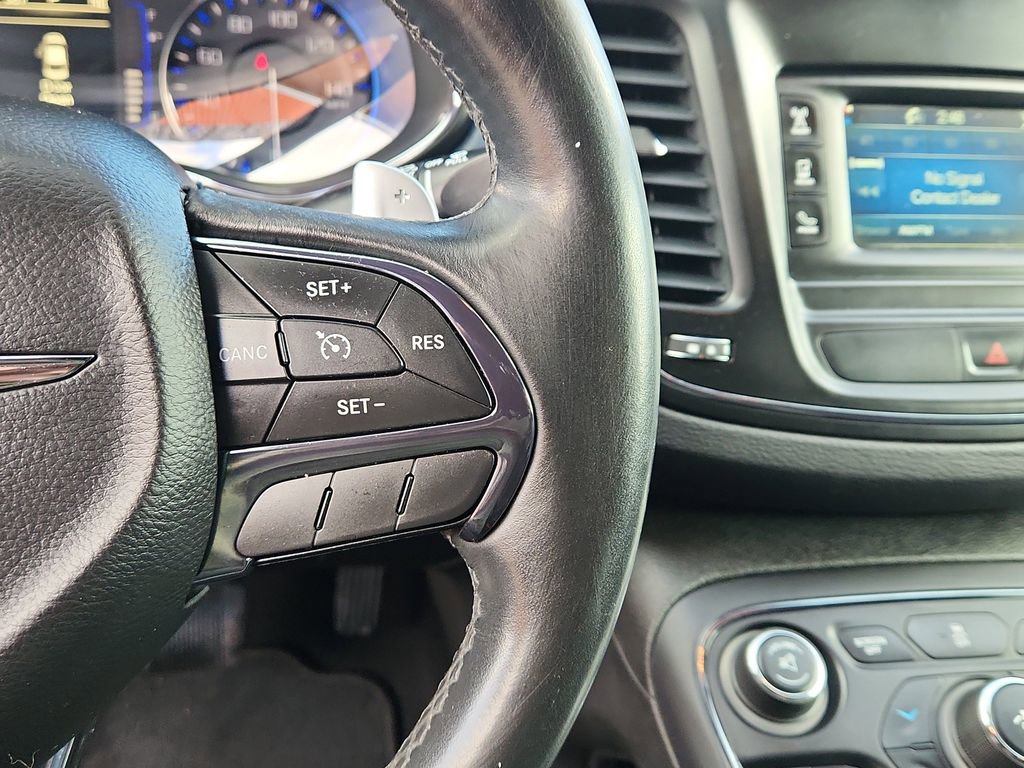Used 2015 Chrysler 200 S image 21