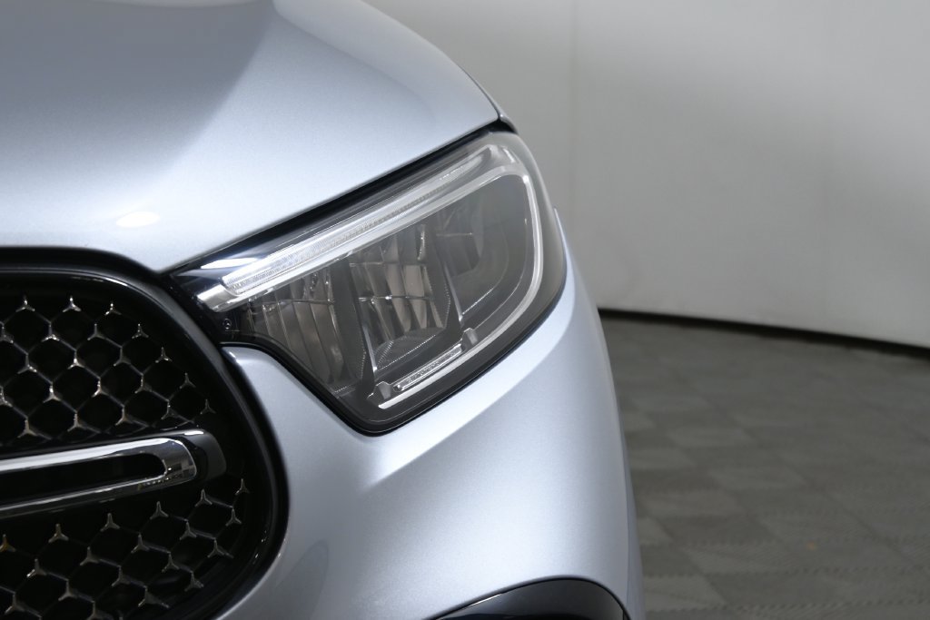 Certified 2026 Mercedes-Benz GLC 300 4MATIC image 11
