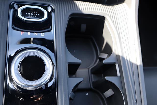 New 2026 Jeep Cherokee Limited image 18