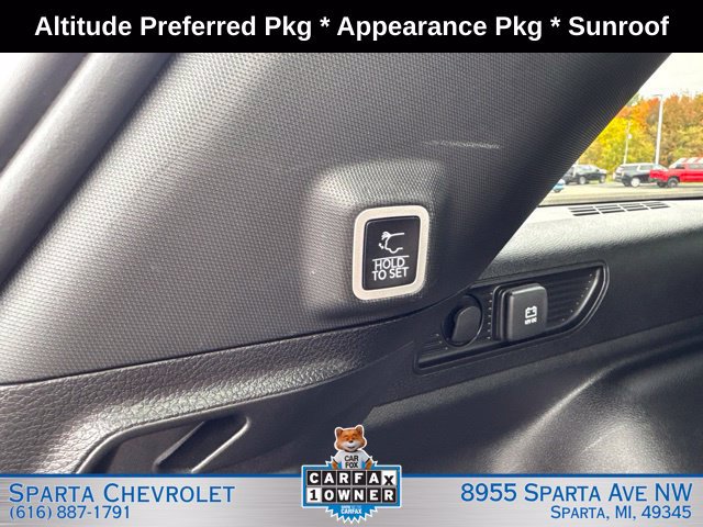 Used 2024 Jeep Grand Cherokee Altitude AWD/4WD image 36