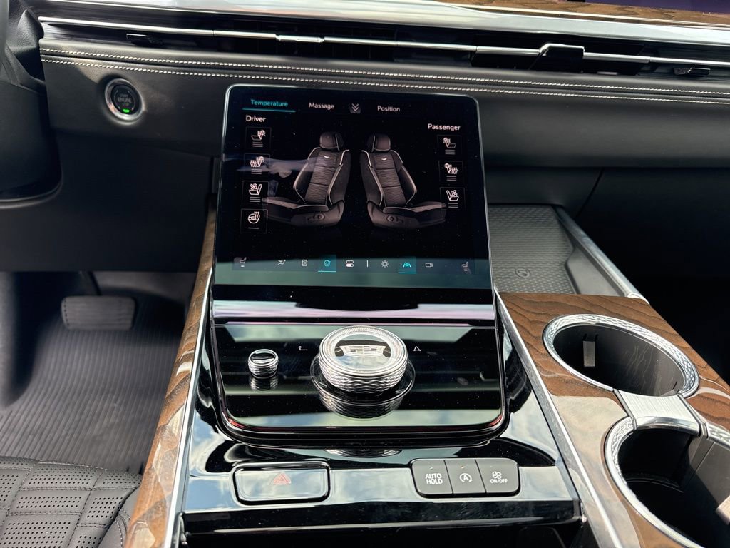 Used 2025 Cadillac Escalade ESV Sport Platinum w/ LPO, Floor Liner Package image 26