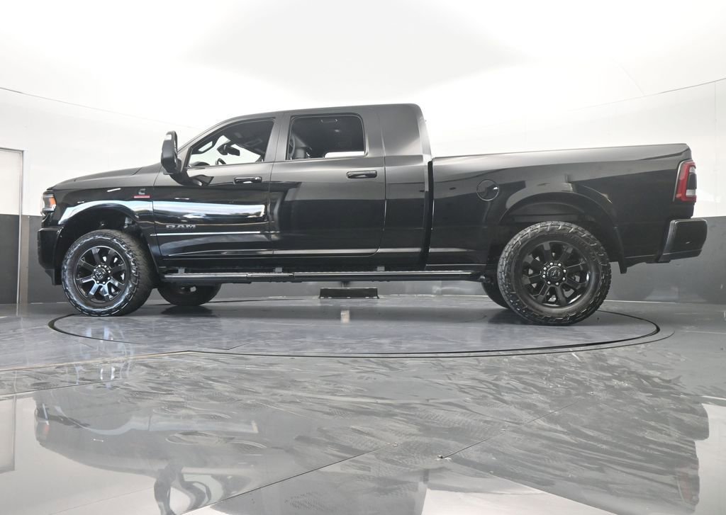 Used 2024 RAM 3500 Laramie w/ Night Edition image 72