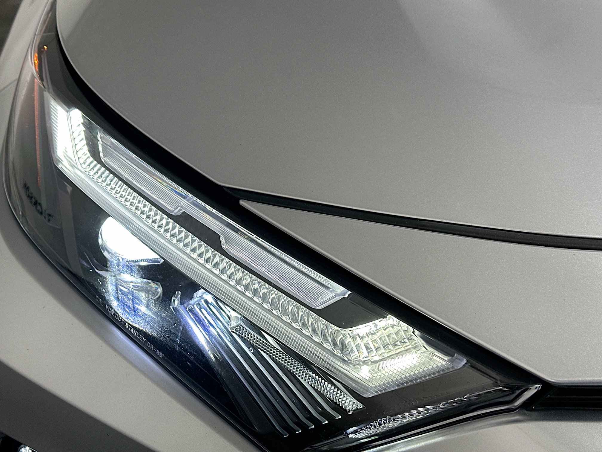 Used 2025 Toyota RAV4 XSE image 9