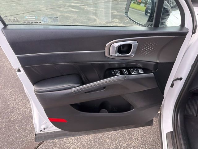 Used 2022 Kia Sorento SX FWD image 25