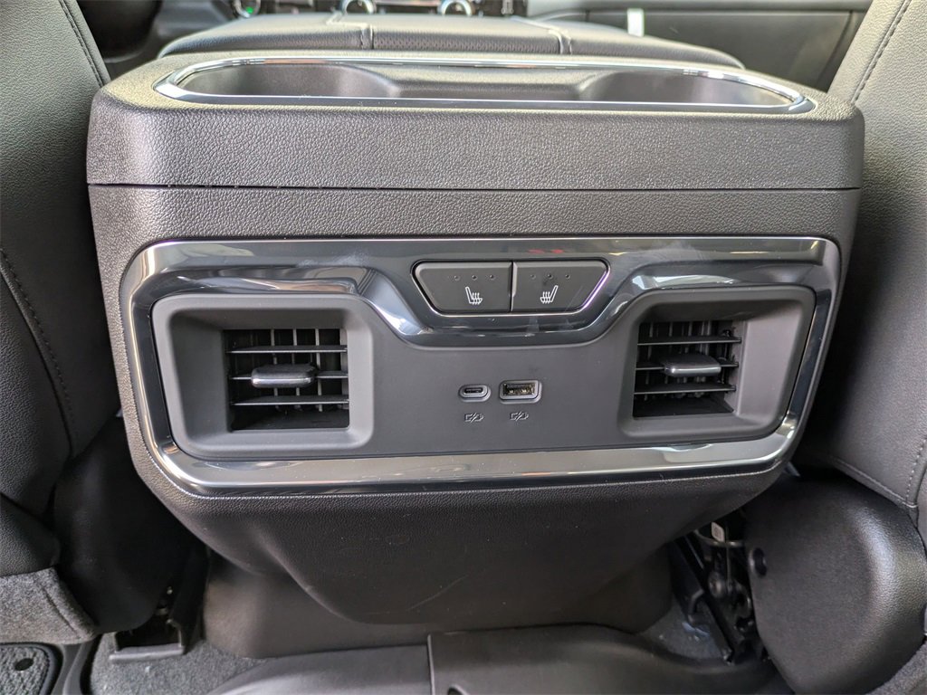 New 2025 GMC Sierra 1500 SLT w/ SLT Premium Package image 10