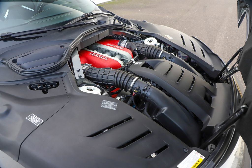 Certified 2025 Ferrari Purosangue image 19