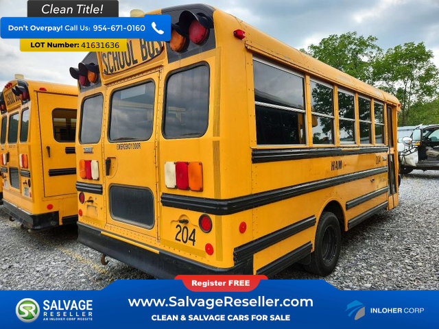 Used 2012 Chevrolet Express 4500 w/ School Bus Package RWD image 5