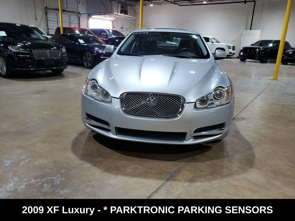 Used 2009 Jaguar XF Luxury image 2