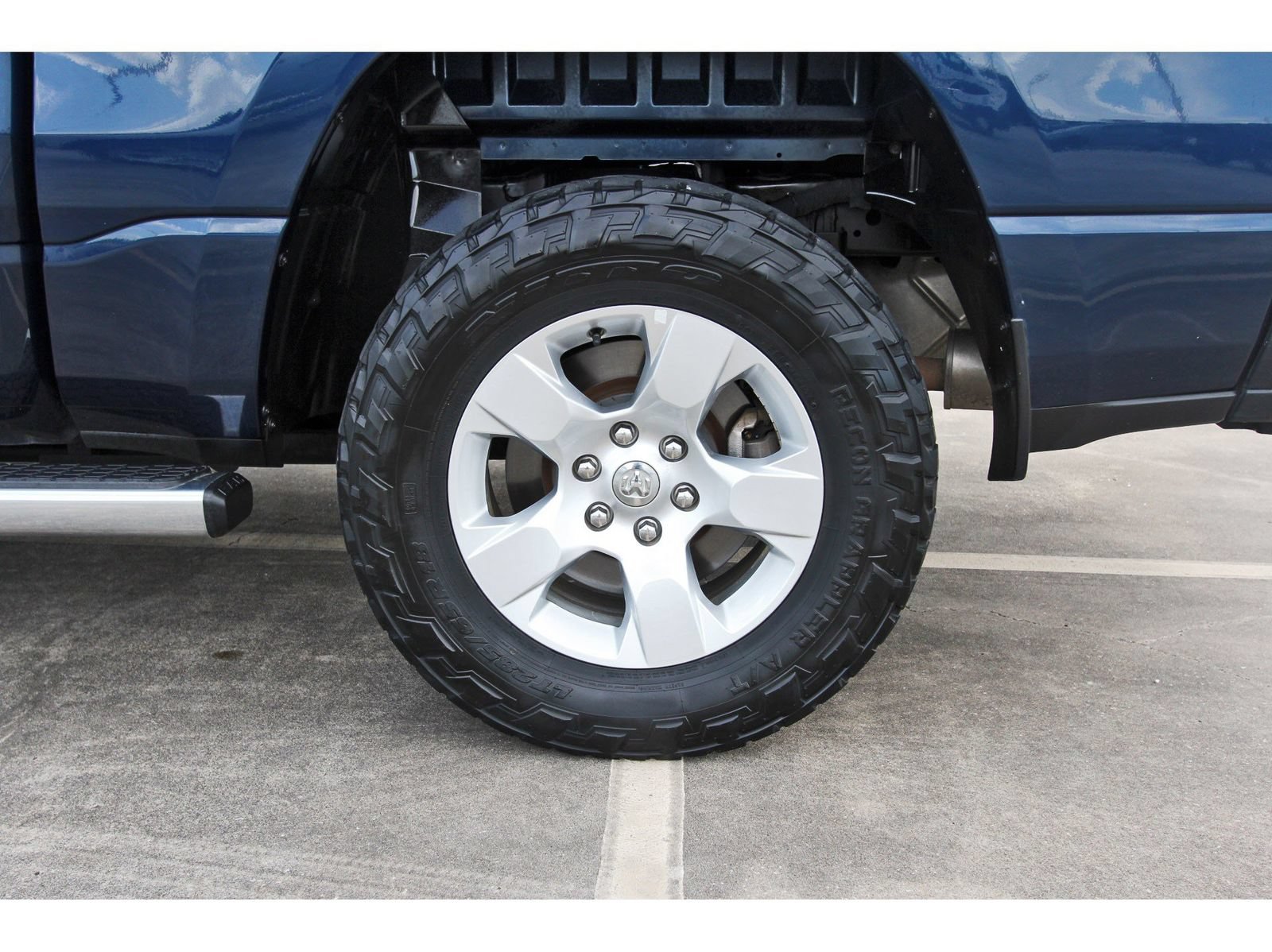 Used 2022 RAM 1500 Lone Star AWD/4WD image 32