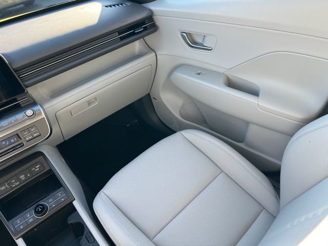 Certified 2025 Hyundai Kona Limited image 13