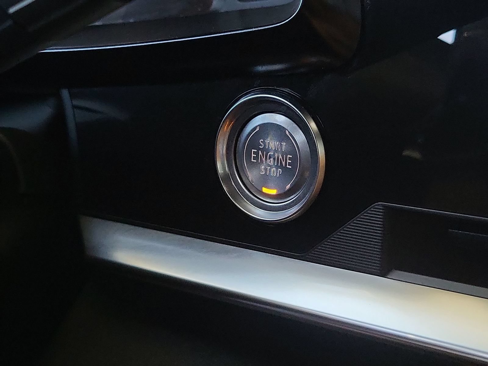 Used 2025 Chevrolet Corvette Z06 RWD image 17