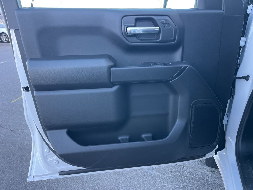 New 2026 Chevrolet Silverado 1500 W/T w/ Trailering Package image 5